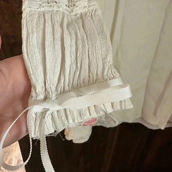 Alexis Maxine Long Sleeve Dress in White Lace size L - Picture 3 of 7